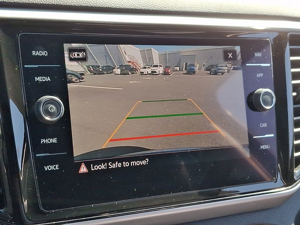 Used 2022 Volkswagen Atlas SEL Premium image 20