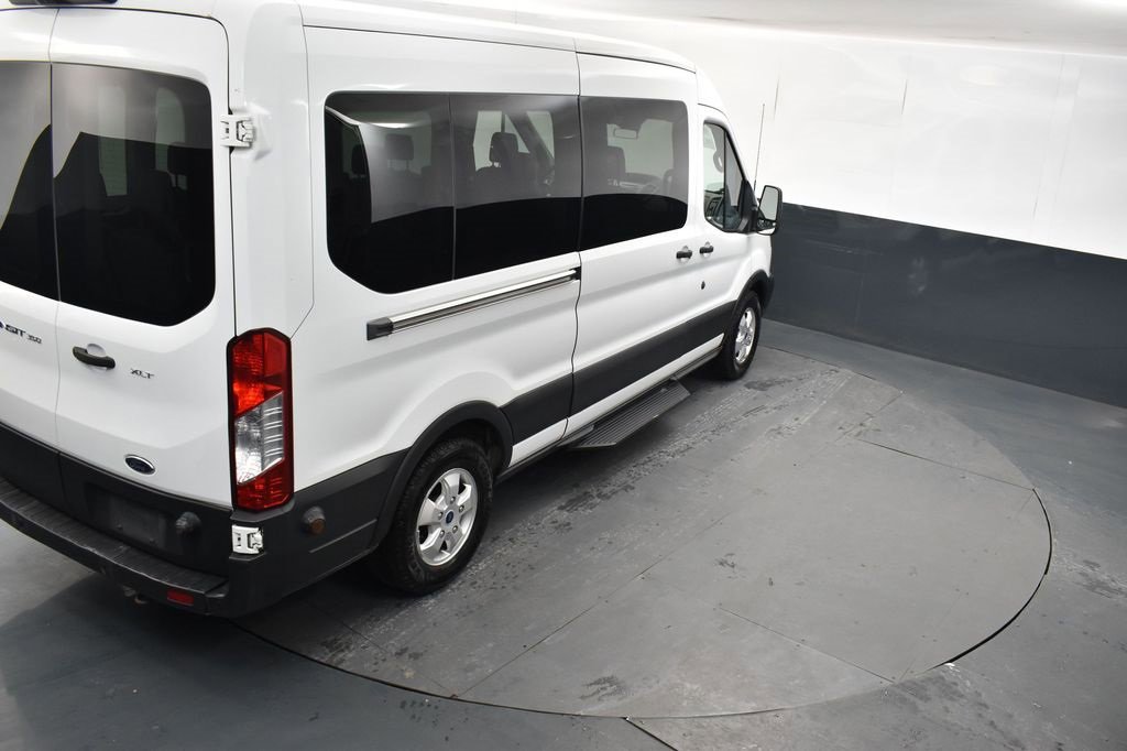 Used 2019 Ford Transit 350 XLT image 33