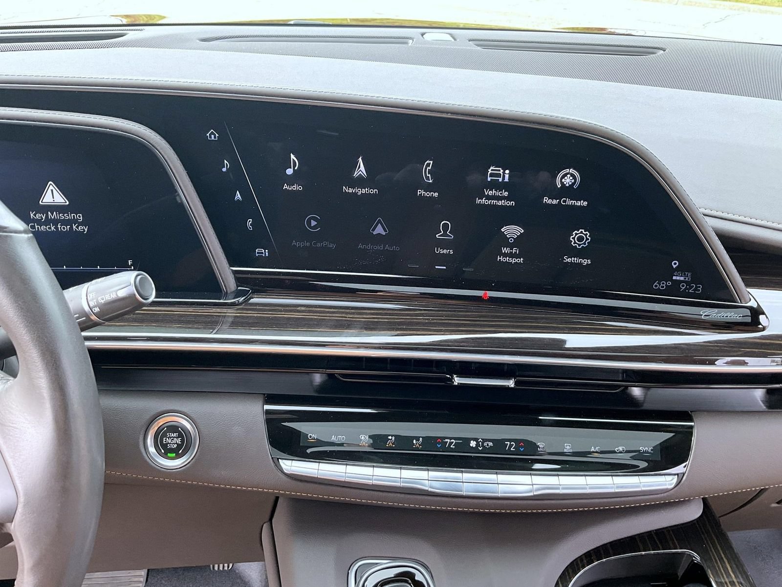 Certified 2021 Cadillac Escalade Sport w/ Driver Assist Tech Package AWD/4WD image 13