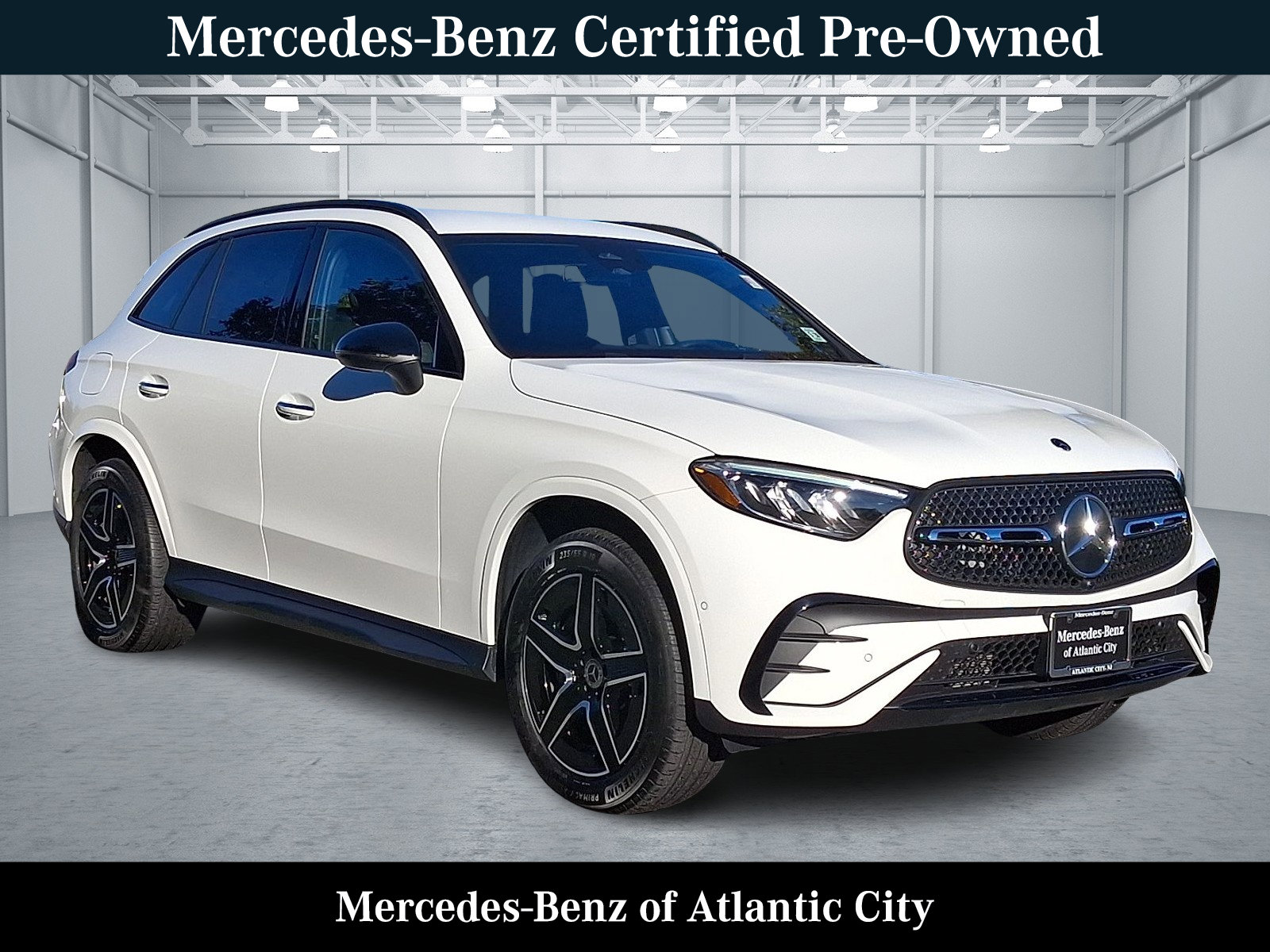 Certified 2025 Mercedes-Benz GLC 300 4MATIC image 1