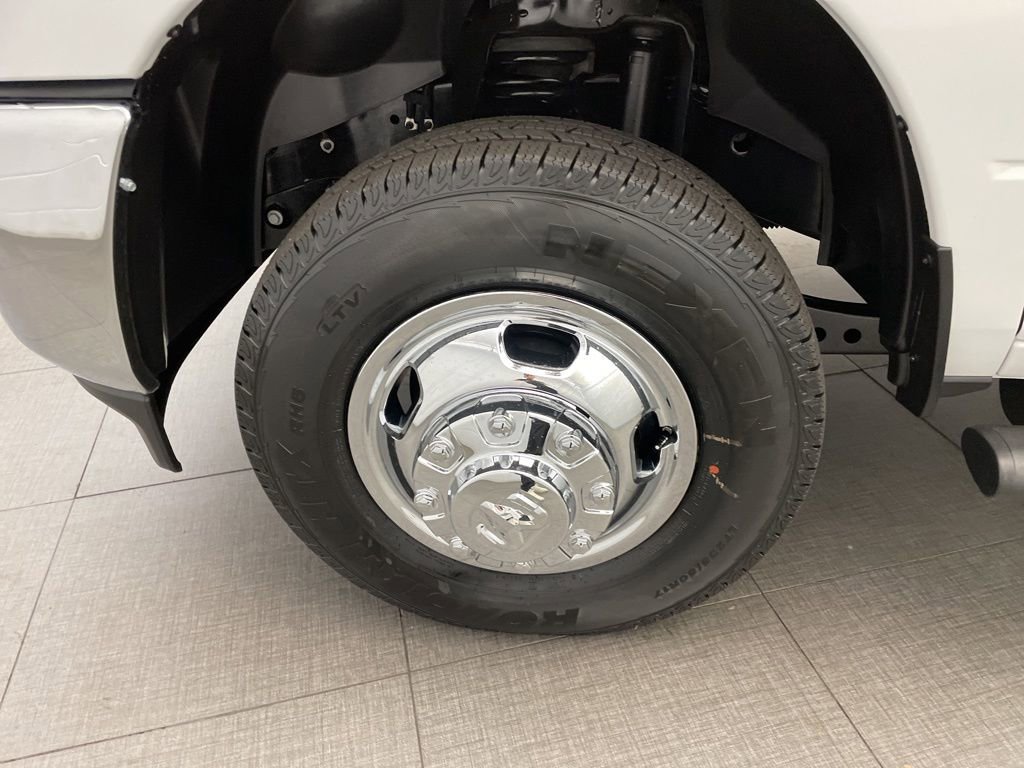 New 2026 RAM 3500 Tradesman image 8