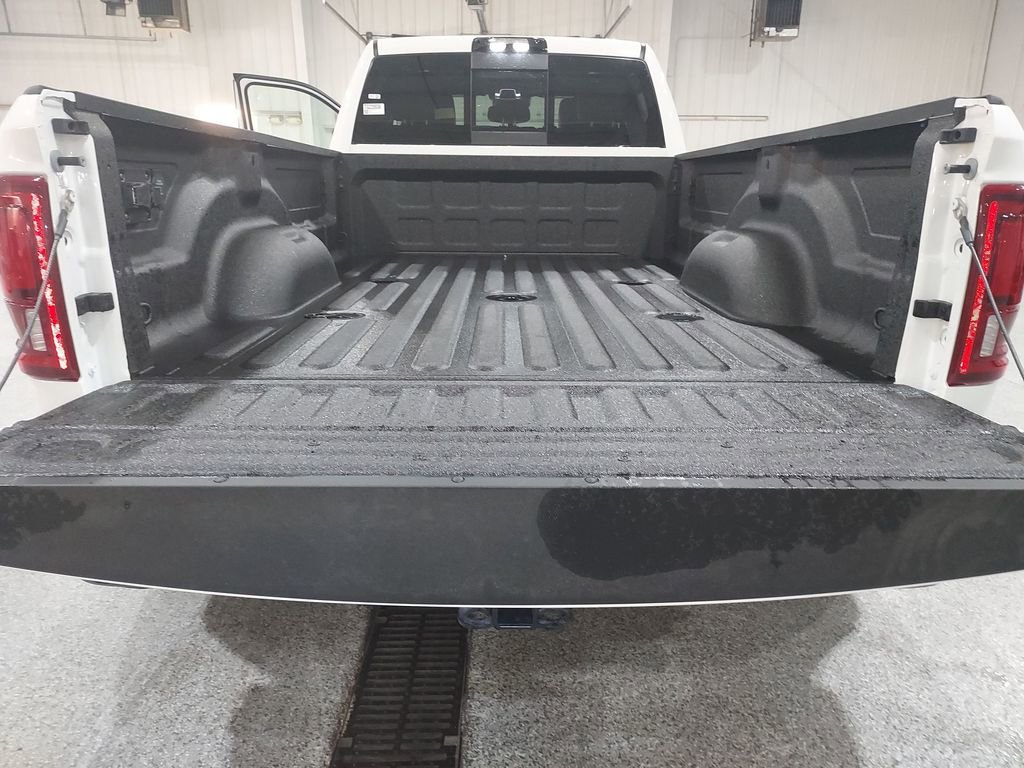 New 2026 RAM 3500 Limited image 30