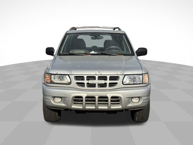 Used 2001 Isuzu Rodeo S RWD image 2