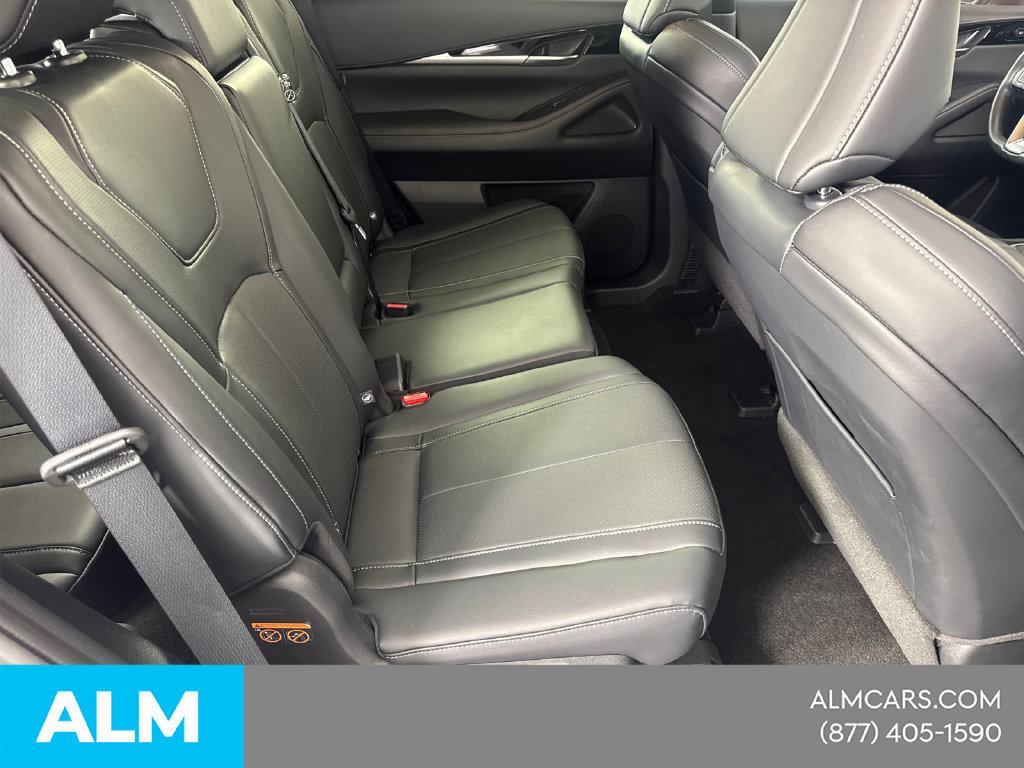 Used 2024 INFINITI QX60 Pure w/ Cargo Package AWD/4WD image 18