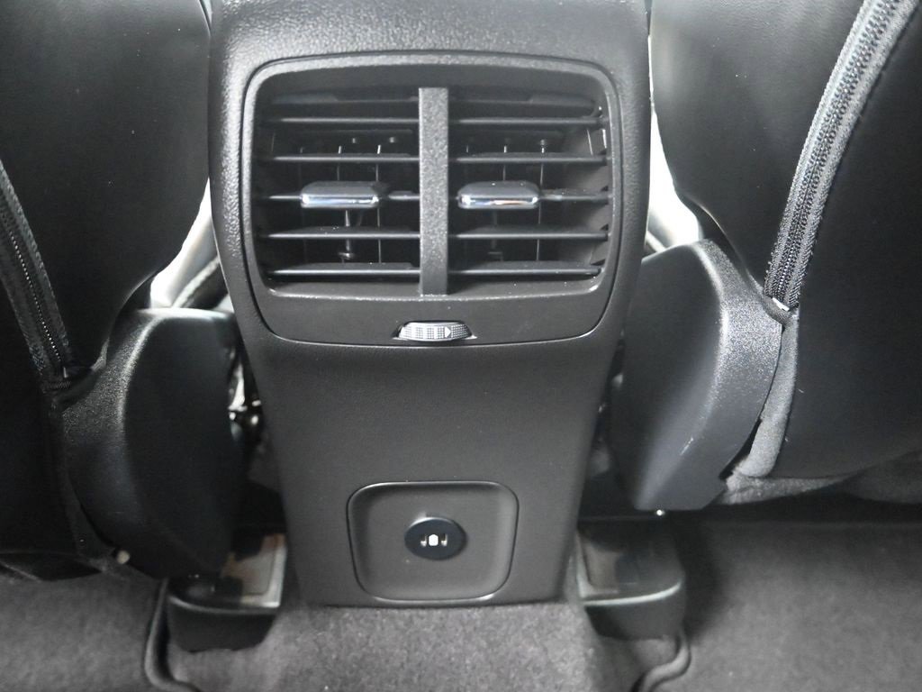 Used 2024 Ford Escape ST-Line Select w/ Class II Trailer Tow Package image 31