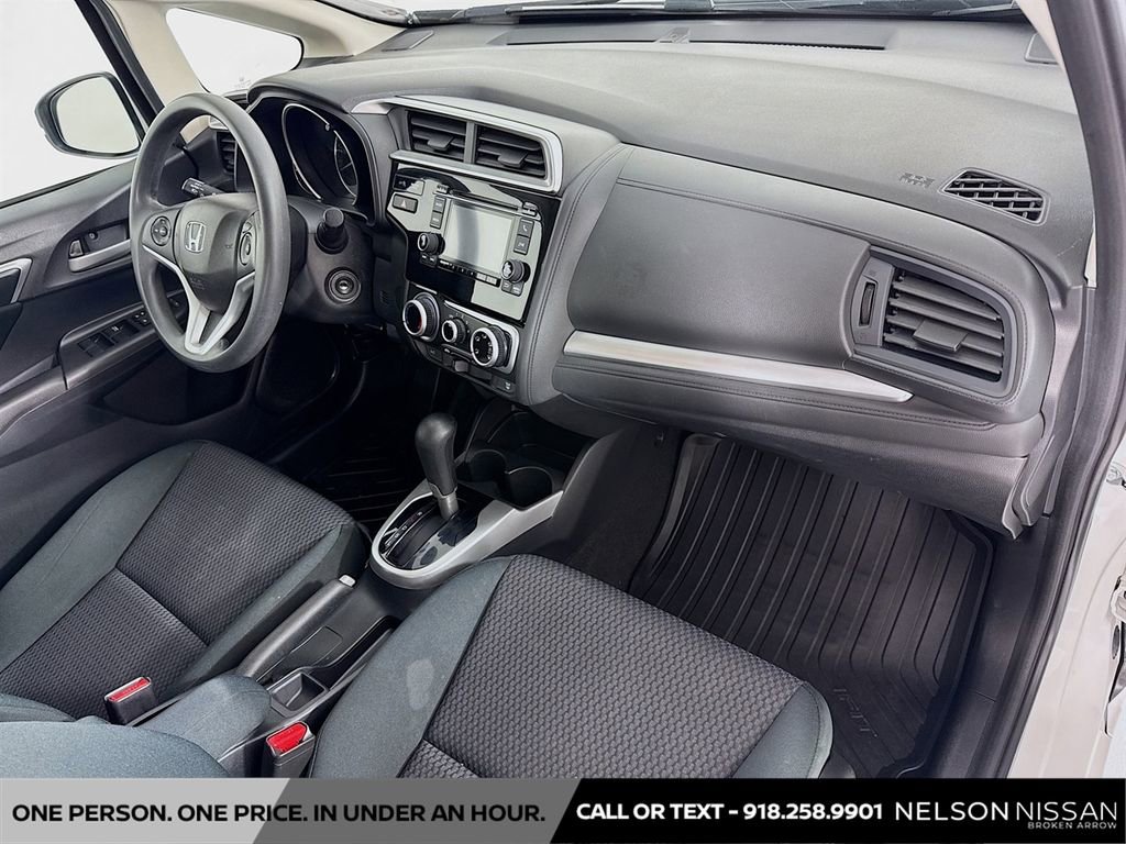 Used 2018 Honda Fit LX image 26