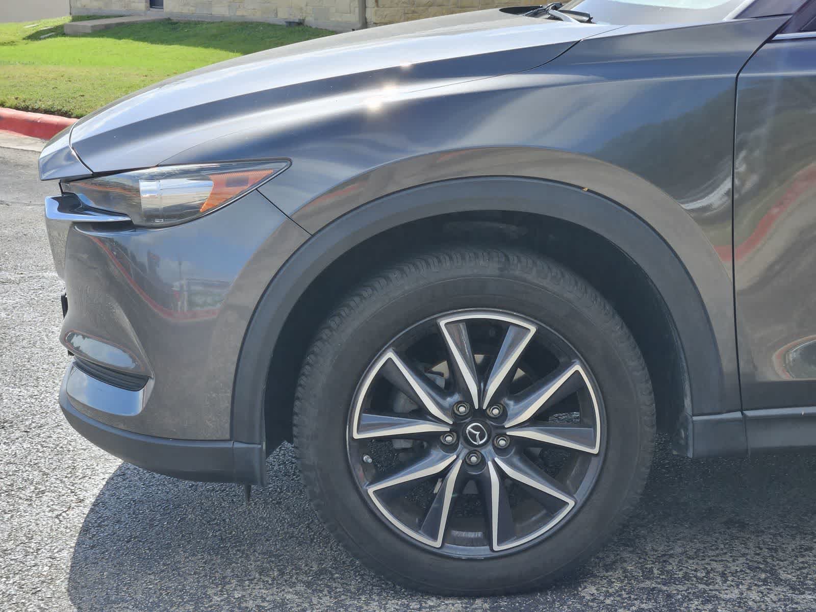 Used 2018 MAZDA CX-5 Touring w/ Preferred Equipment Package FWD image 8