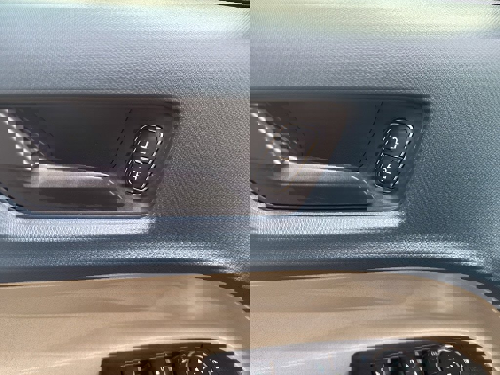 New 2026 Ford Maverick Lariat image 22