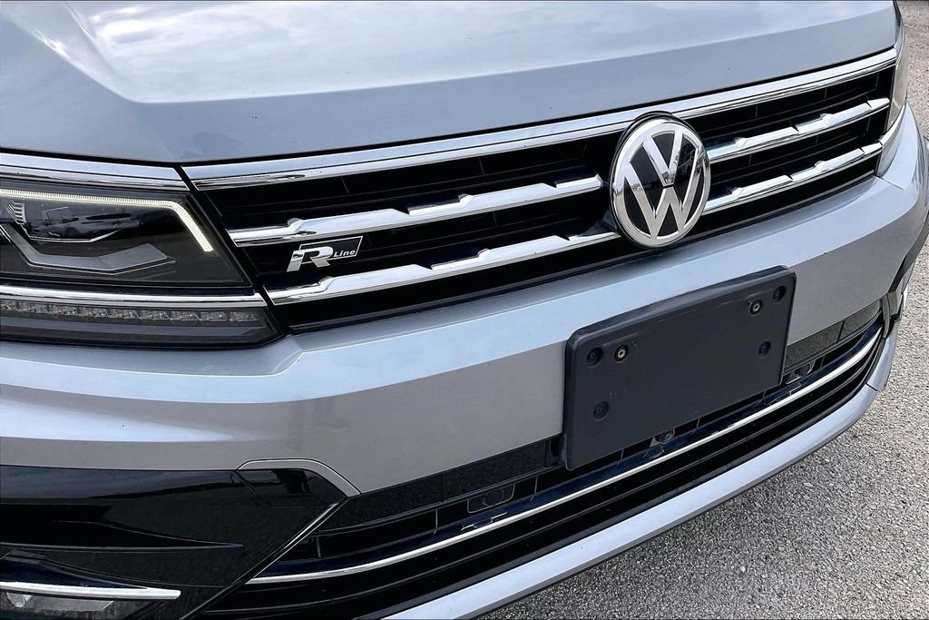 Used 2020 Volkswagen Tiguan SEL Premium R-Line image 34