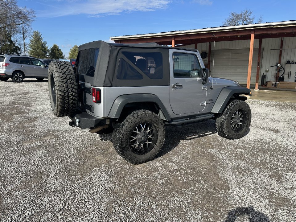 Used 2014 Jeep Wrangler Sport w/ Connectivity Group image 5