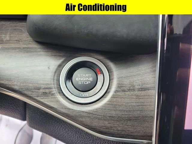 Used 2023 Jeep Grand Cherokee L Overland AWD/4WD image 17