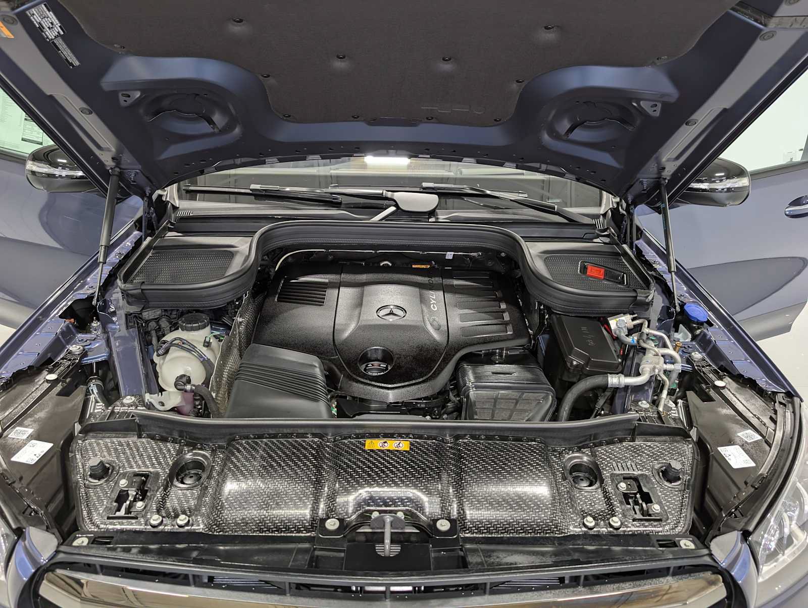 New 2026 Mercedes-Benz GLS 450 4MATIC image 11