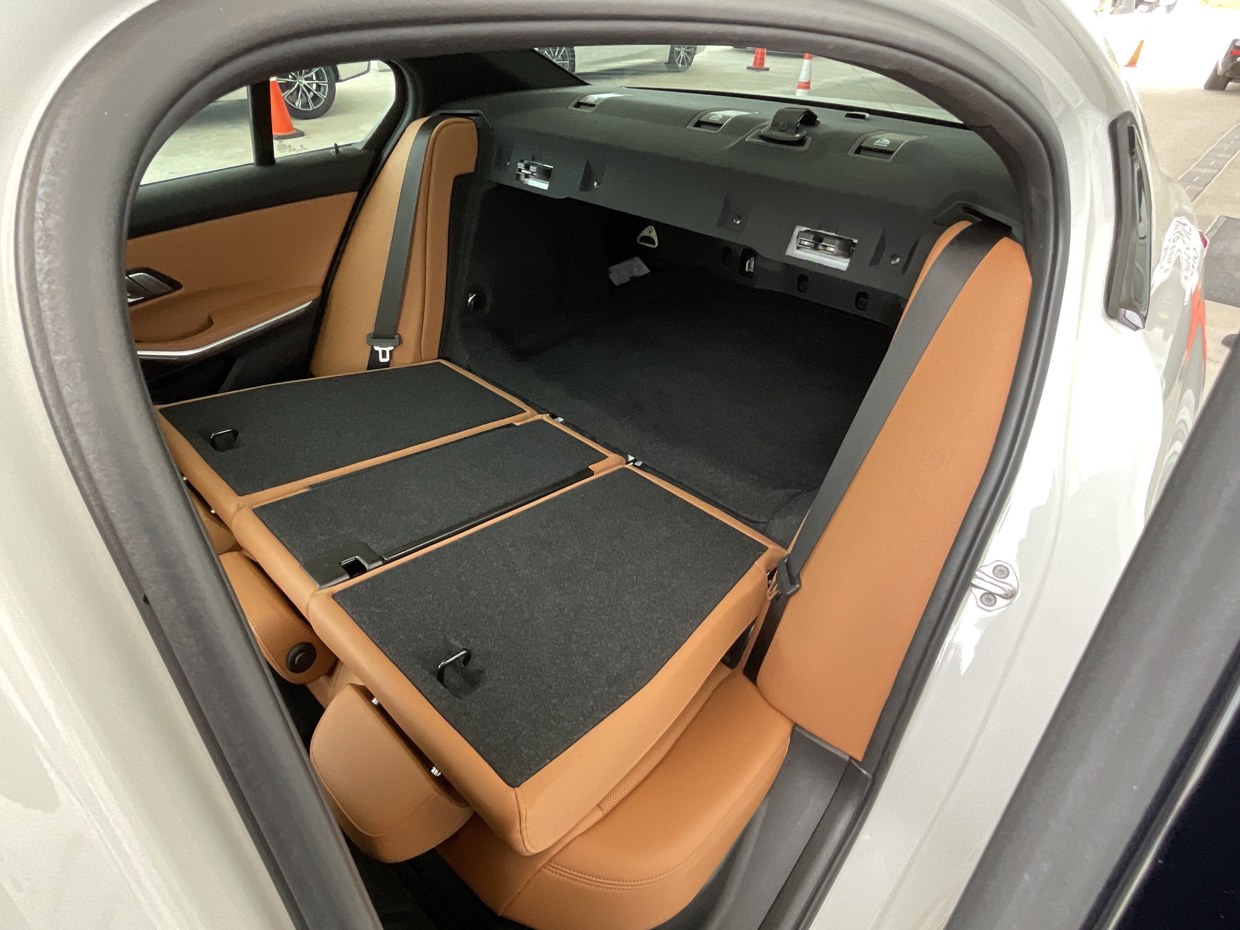 Used 2023 BMW 330i Sedan RWD image 30