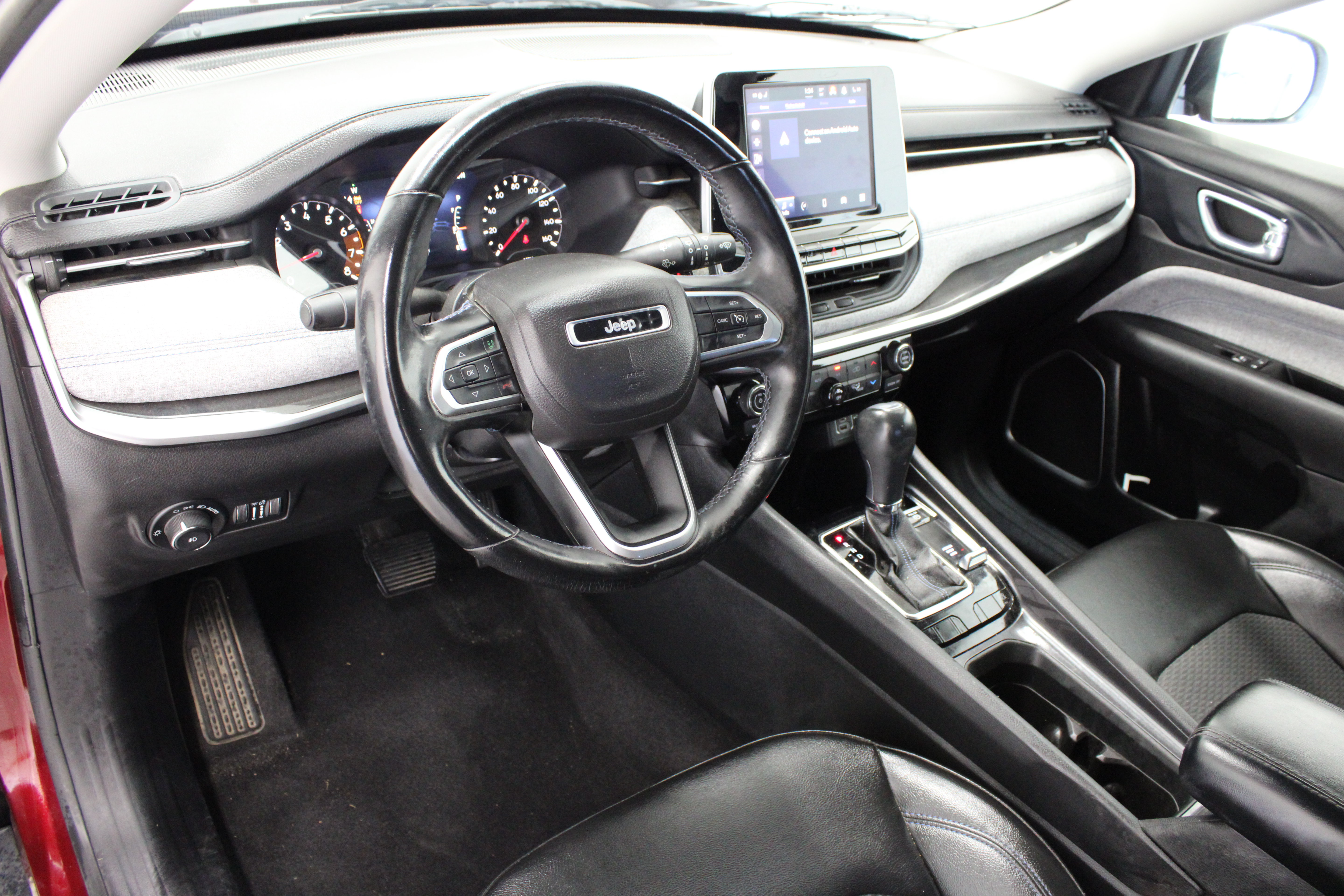 Used 2022 Jeep Compass Latitude w/ Convenience Group AWD/4WD image 13