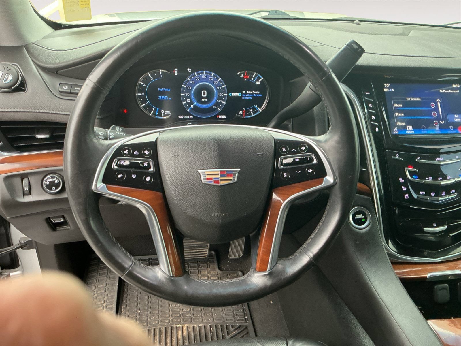 Used 2017 Cadillac Escalade Premium Luxury RWD image 12