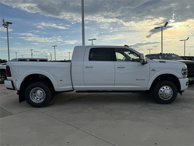 New 2026 RAM 3500 Longhorn image 3