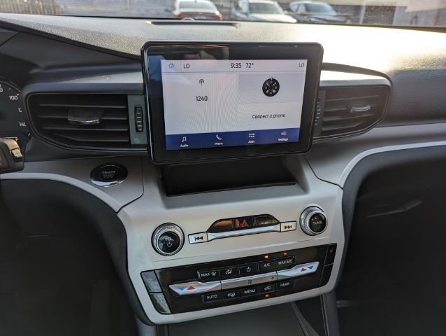 Used 2023 Ford Explorer XLT RWD image 24