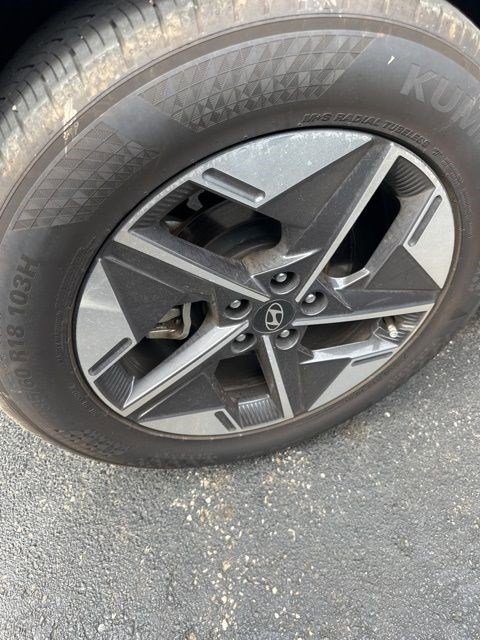 Used 2025 Hyundai Tucson SEL image 16