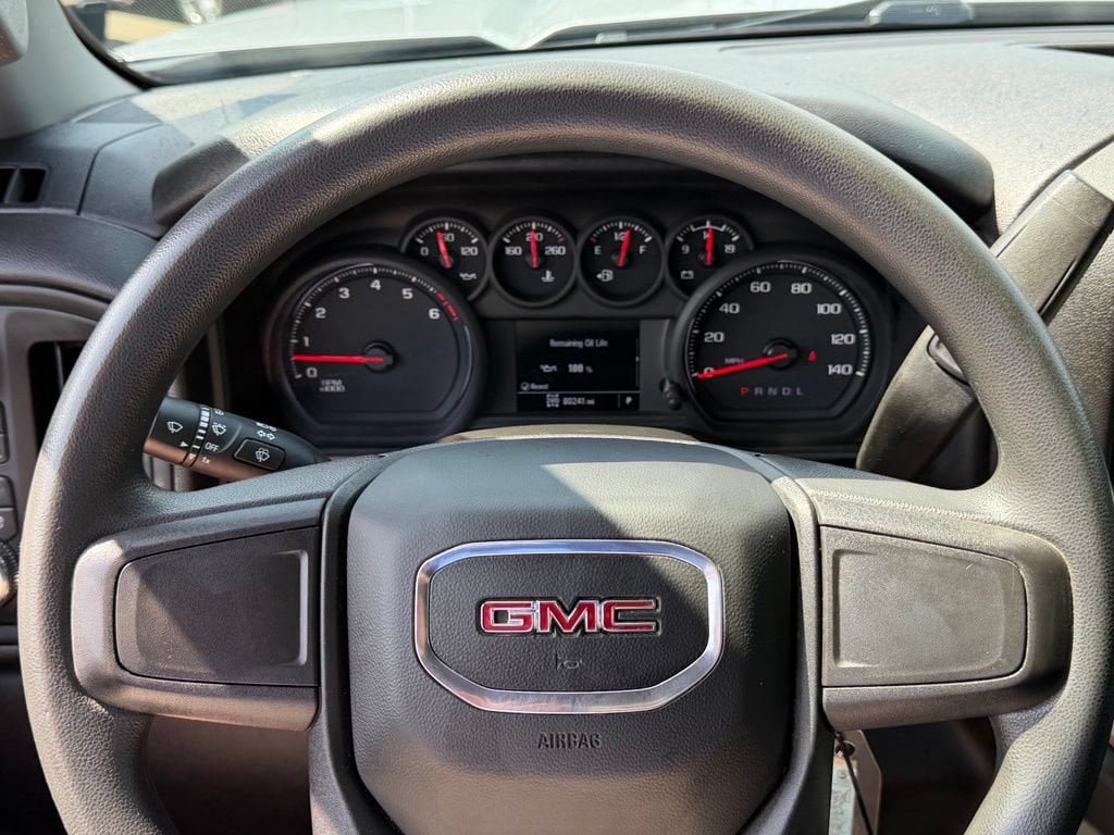 Used 2022 GMC Sierra 3500 Pro AWD/4WD image 23