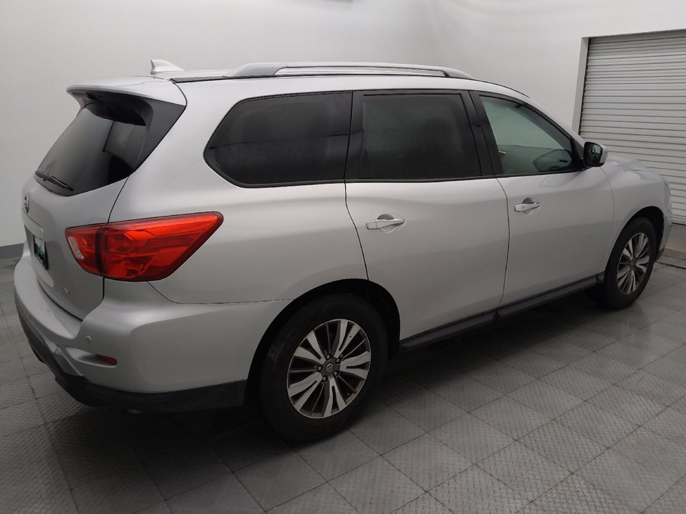 Used 2019 Nissan Pathfinder SV FWD image 10