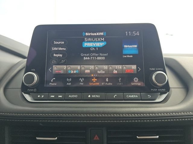 Used 2025 Nissan Rogue SV FWD image 35