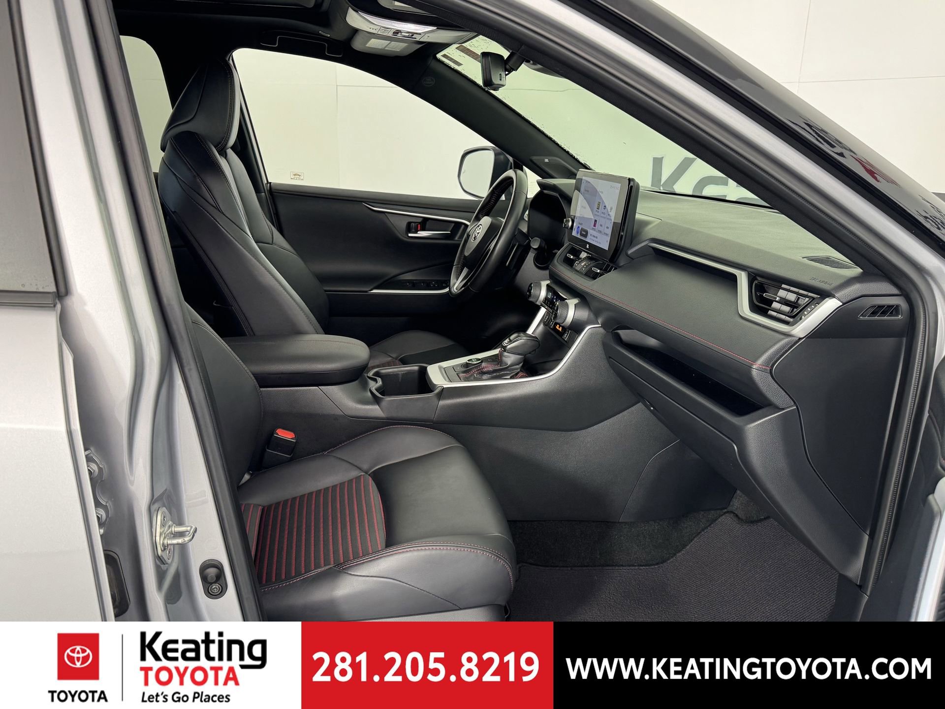 Used 2023 Toyota RAV4 XSE image 19