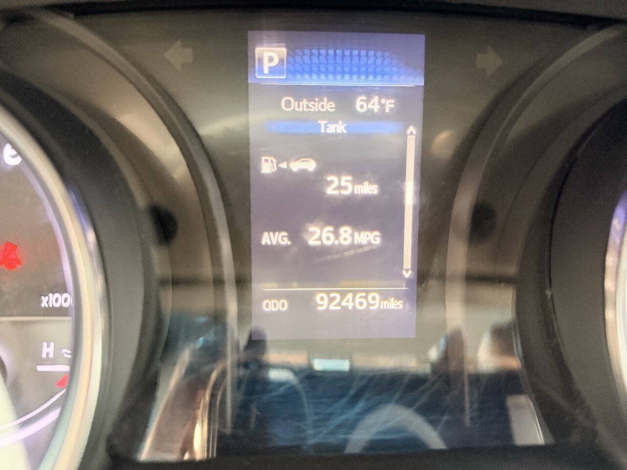Used 2018 Toyota Camry FWD image 21
