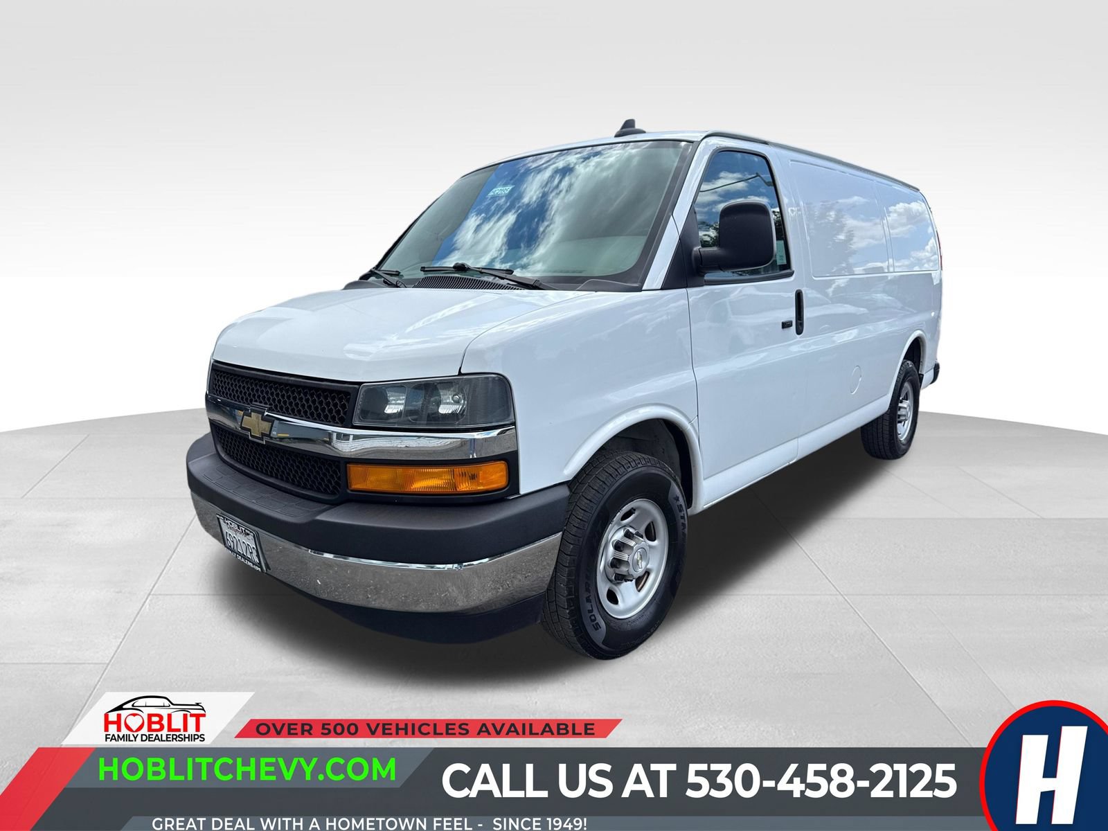 Used 2022 Chevrolet Express 2500 w/ Driver Convenience Package RWD image 1