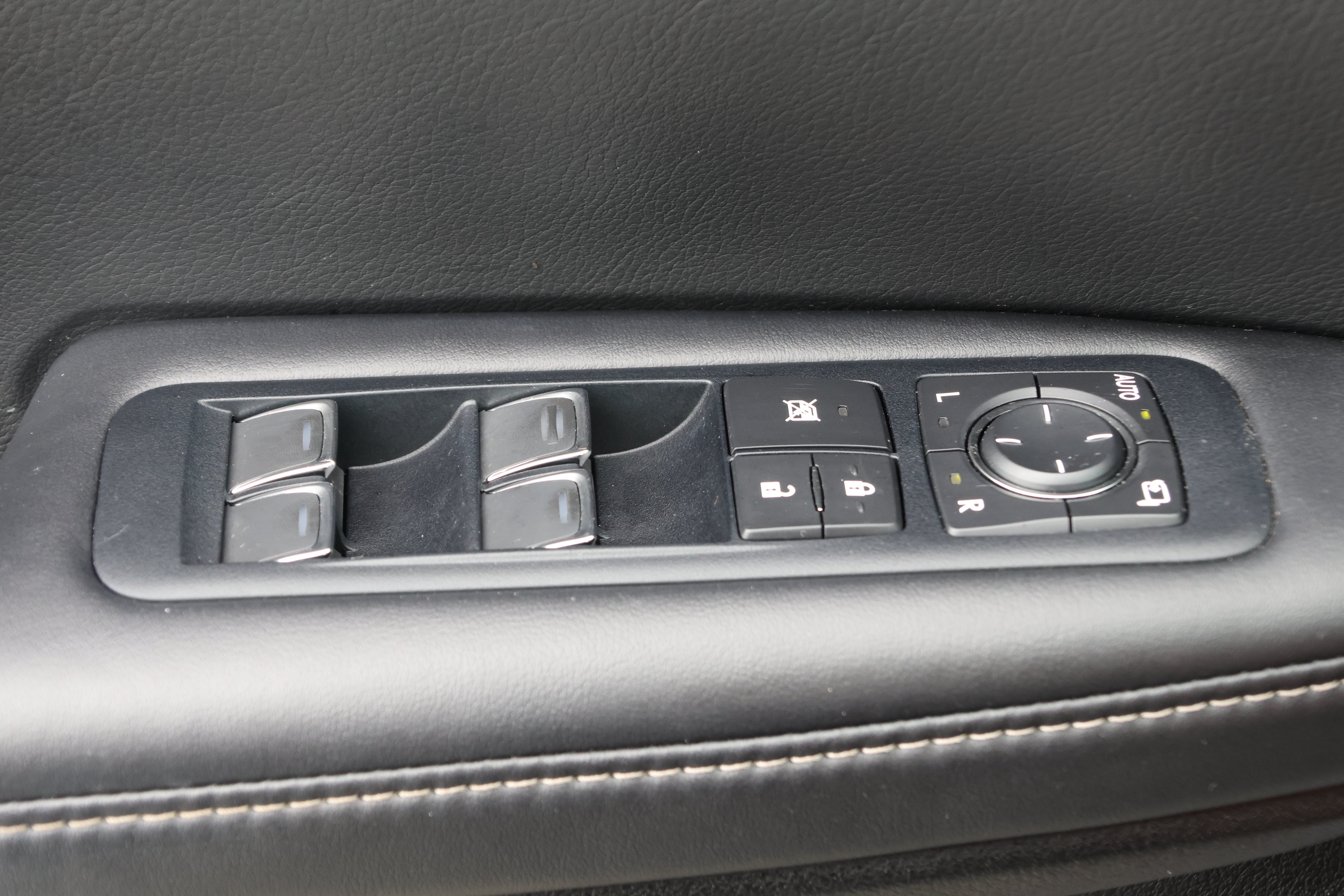 Used 2017 Lexus RX 350 FWD w/ Premium Package image 14