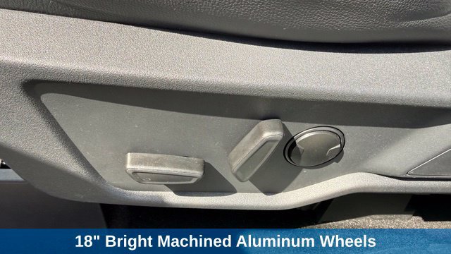 Used 2025 Ford Bronco Outer Banks AWD/4WD image 12