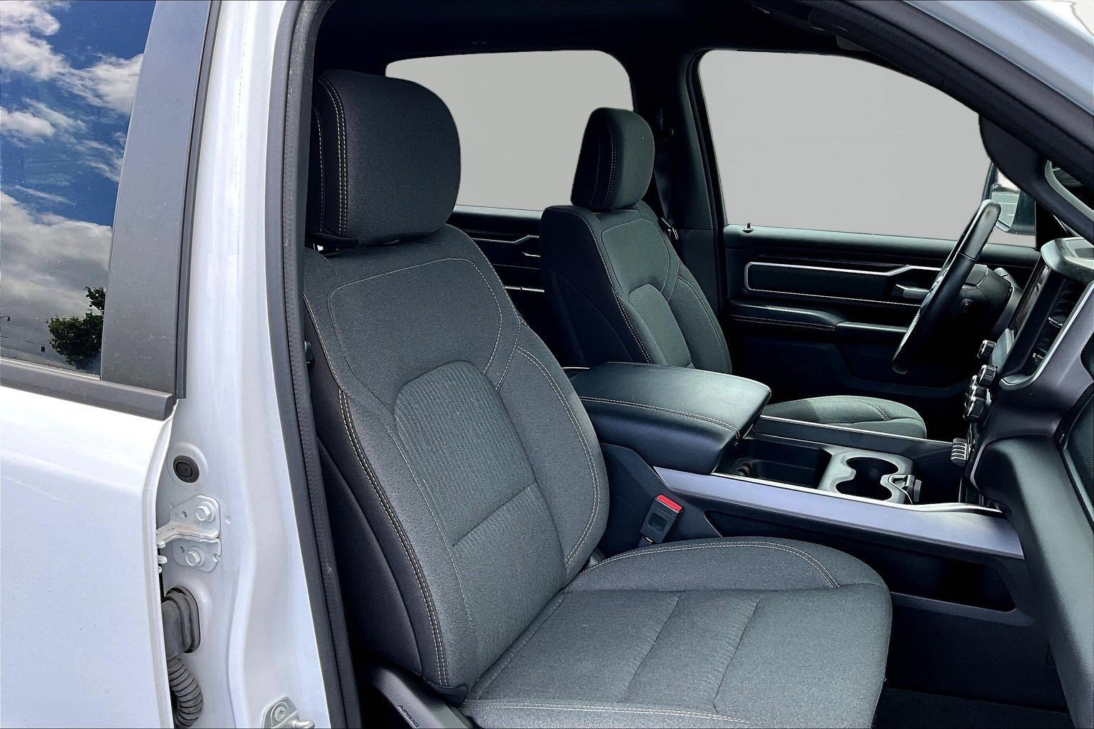 Used 2023 RAM 1500 Big Horn AWD/4WD image 29
