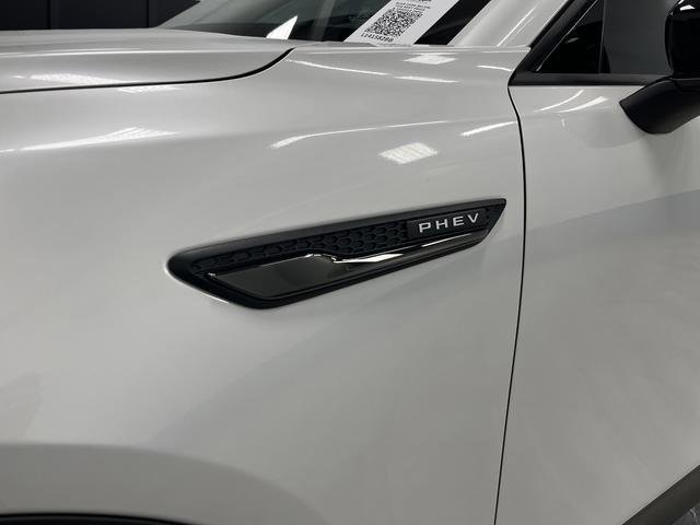 Used 2025 MAZDA CX-70 Plug-In Hybrid w/ Premium Pkg image 36