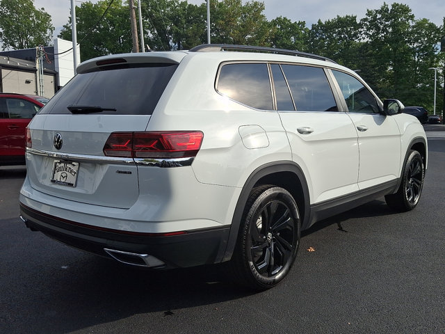 Used 2023 Volkswagen Atlas SE AWD/4WD image 6