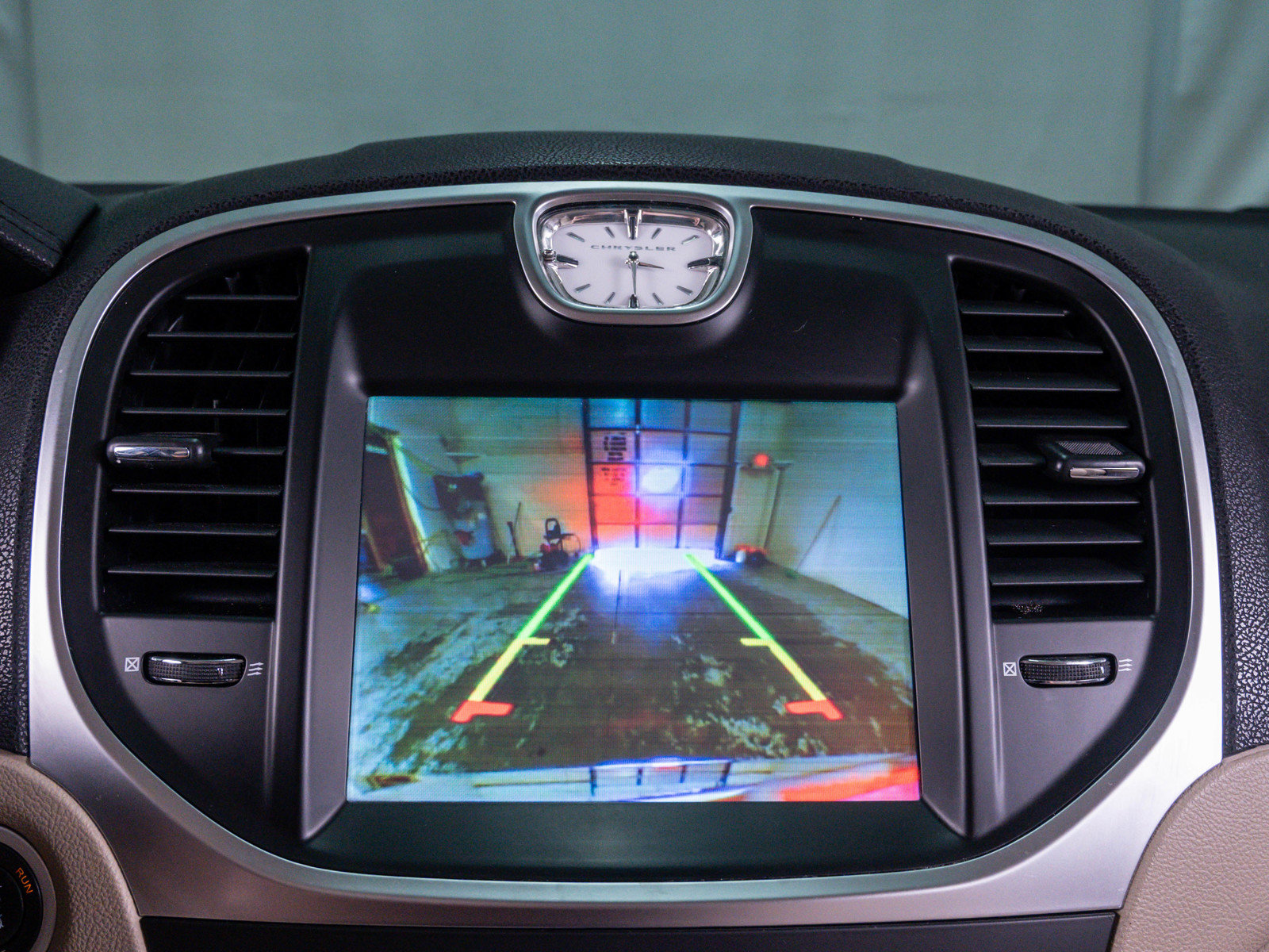 Used 2012 Chrysler 300 Limited RWD image 25