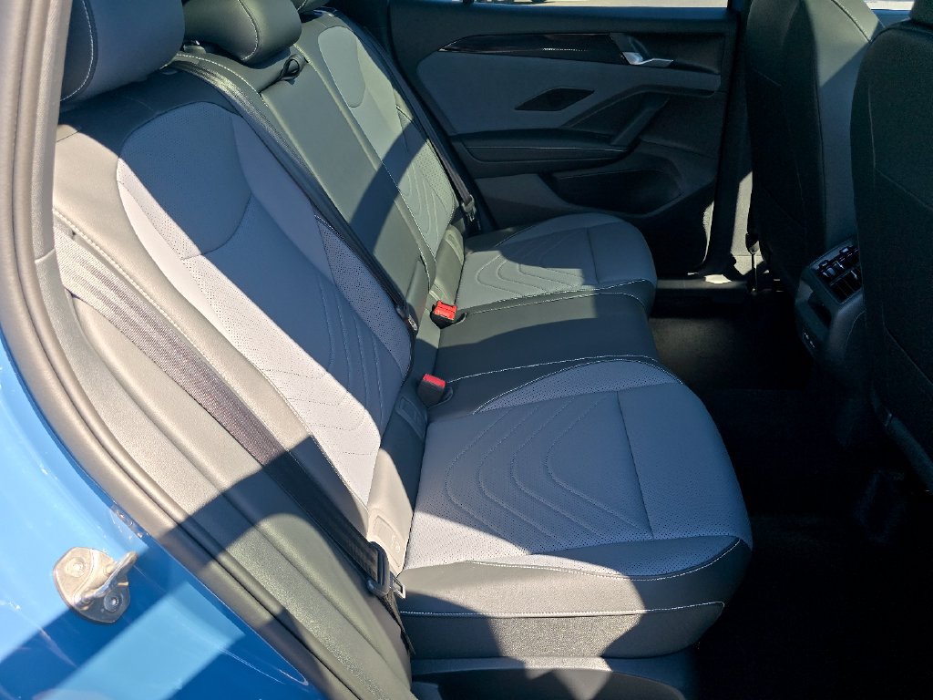 New 2026 Volkswagen Tiguan SE R-Line AWD/4WD image 15