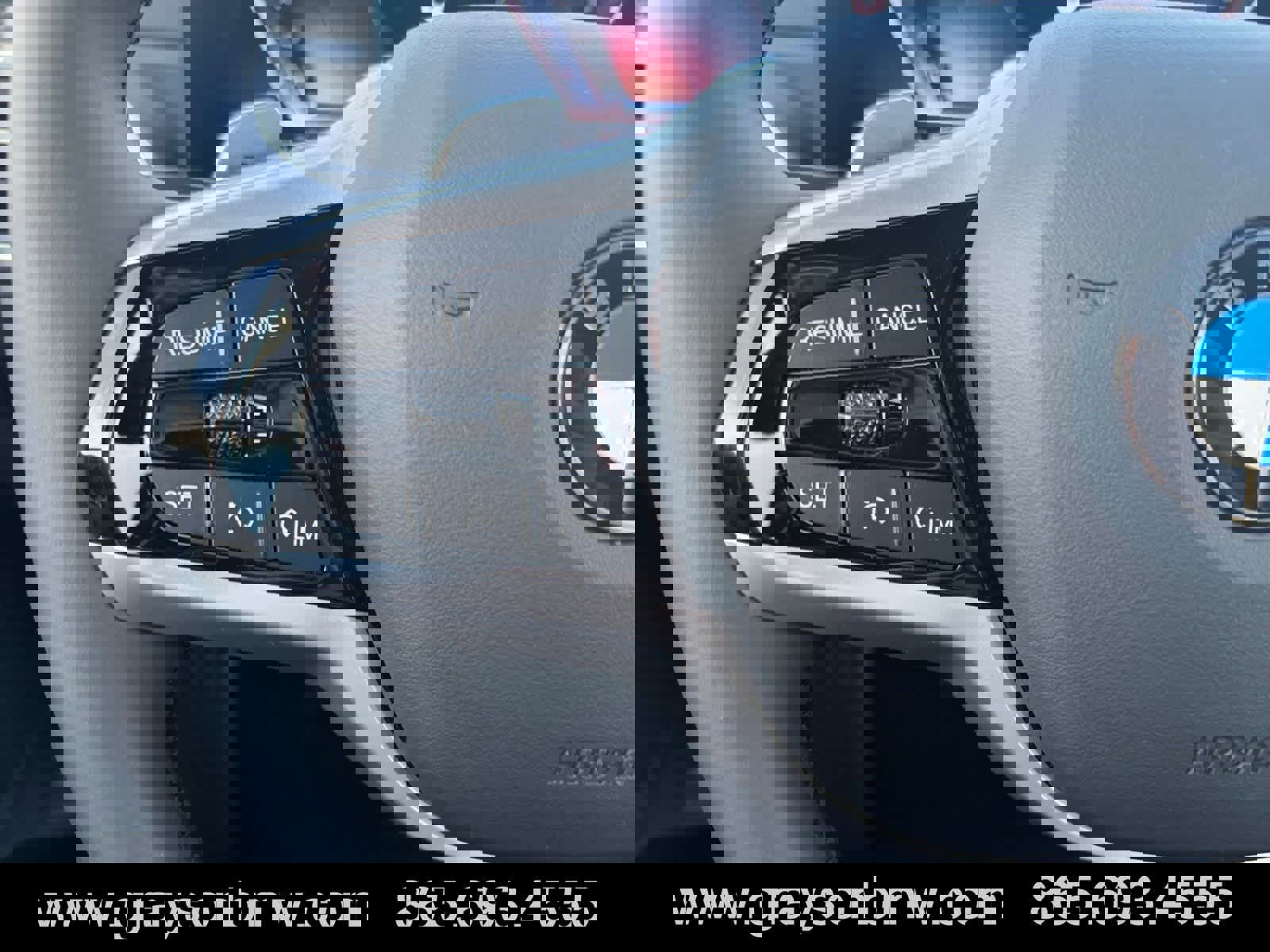 Used 2025 BMW 330i xDrive Sedan image 21