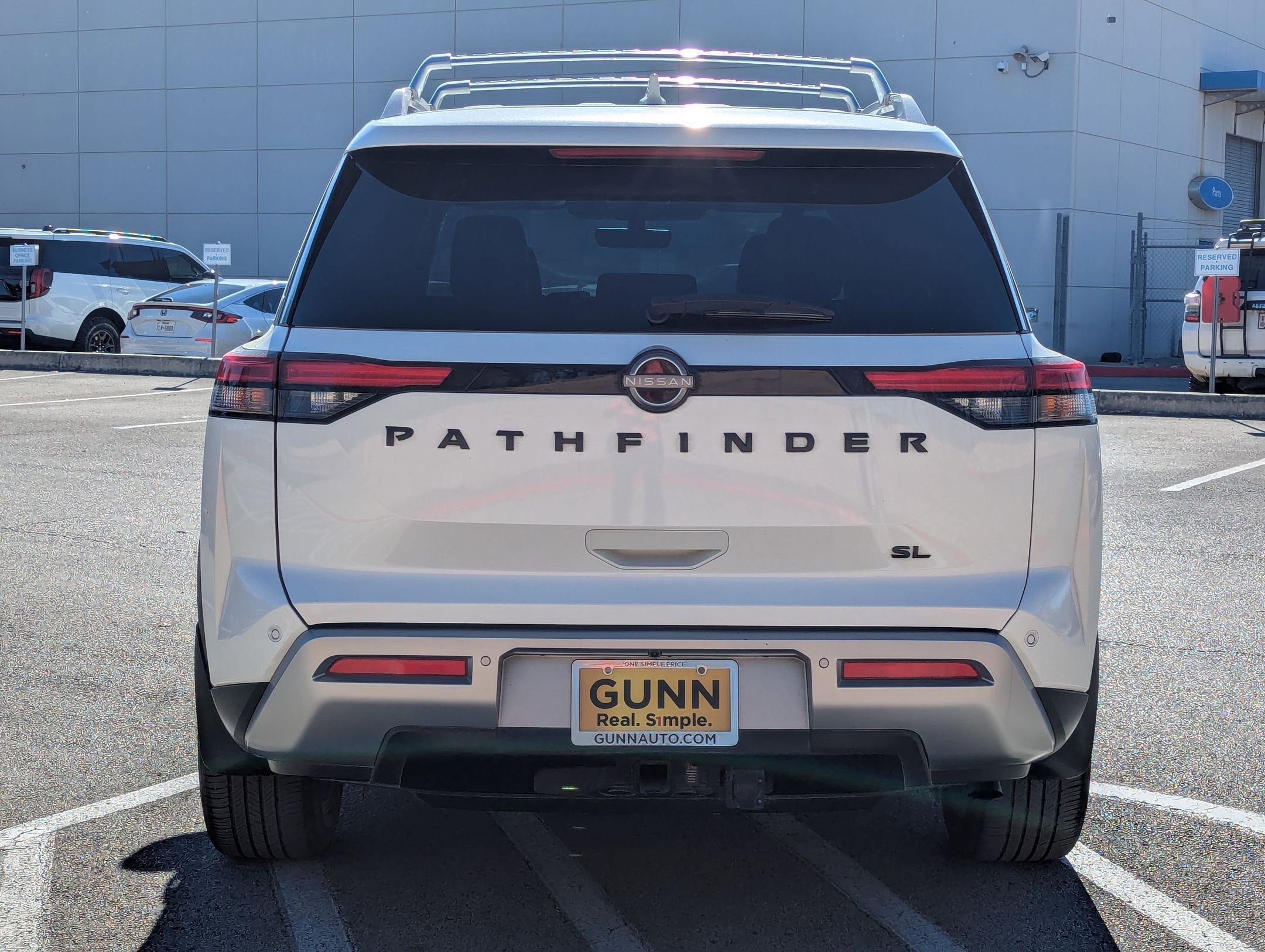 Used 2023 Nissan Pathfinder SL w/ Lighting Package (N92) image 5