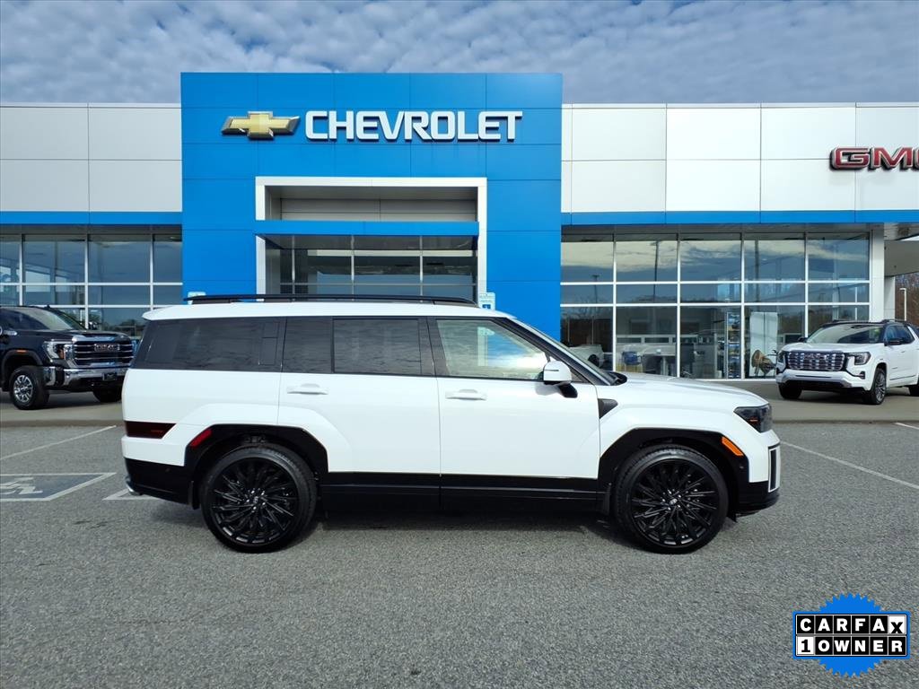 Used 2025 Hyundai Santa Fe Calligraphy image 2