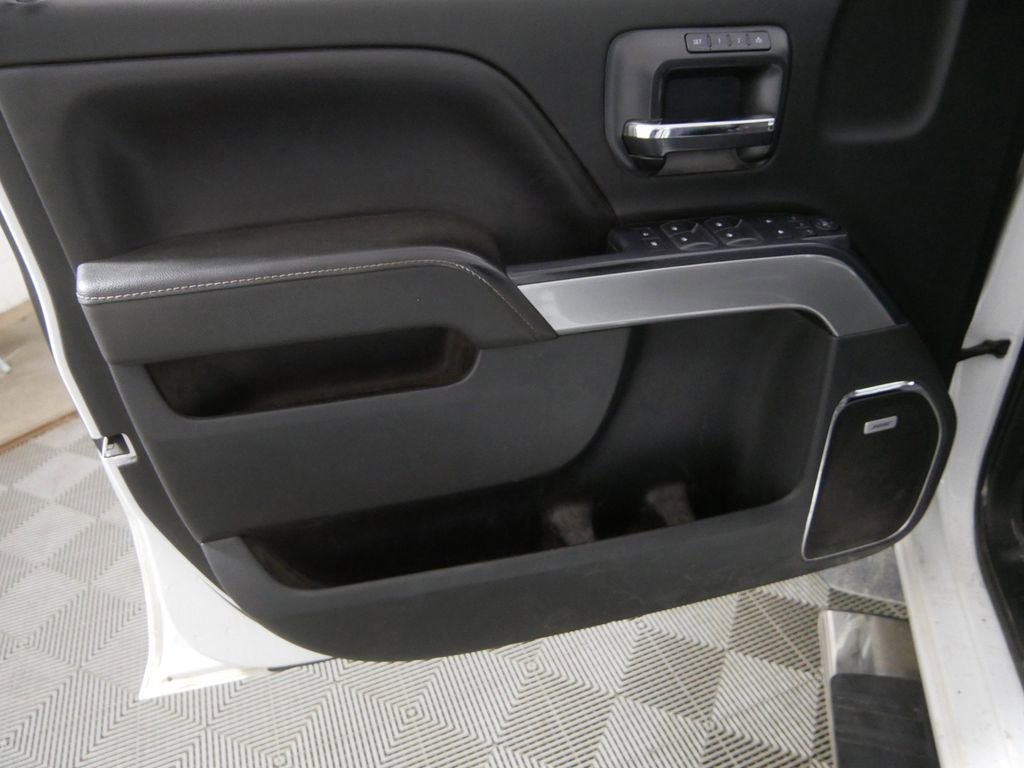 Used 2016 Chevrolet Silverado 2500 LTZ w/ LTZ Plus Package AWD/4WD image 16