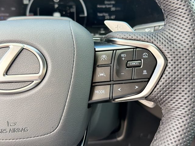 New 2026 Lexus TX 500h AWD image 40
