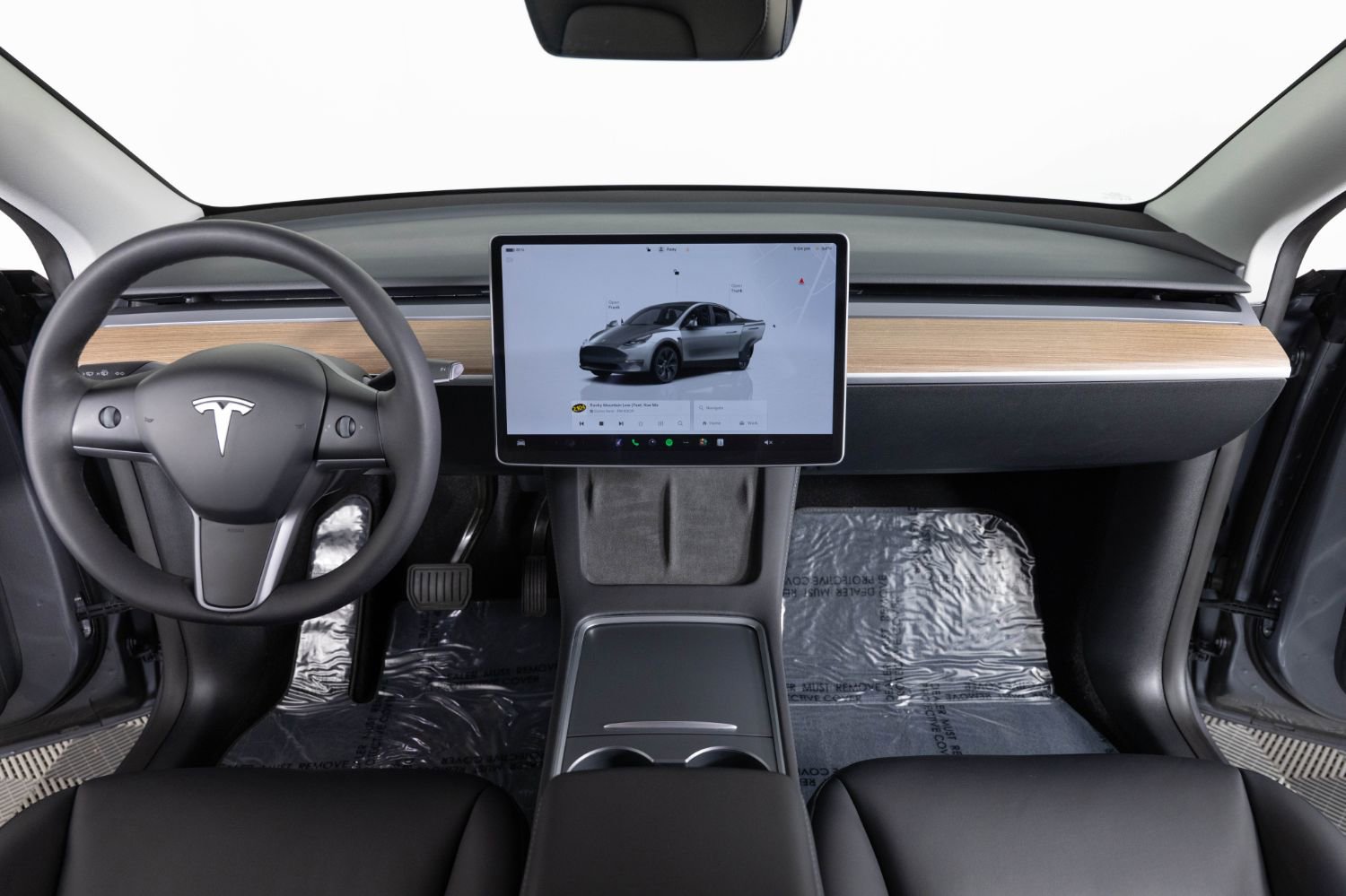 Used 2025 Tesla Model Y Long Range image 34