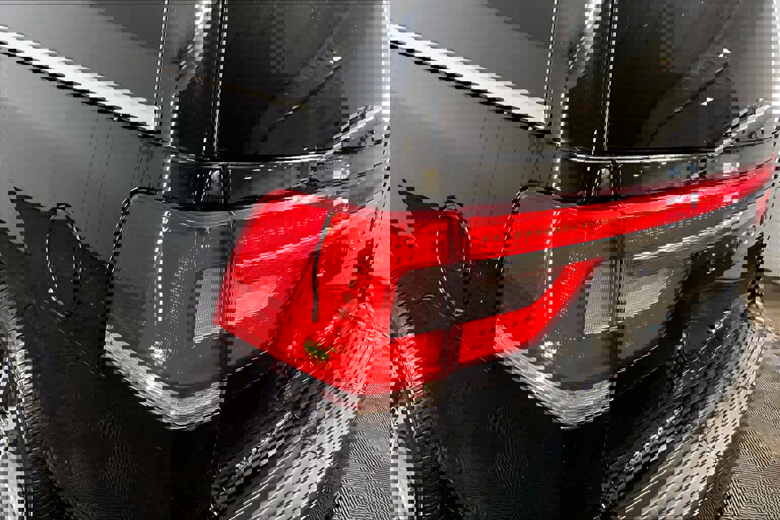 Used 2017 Lincoln Navigator Select image 27