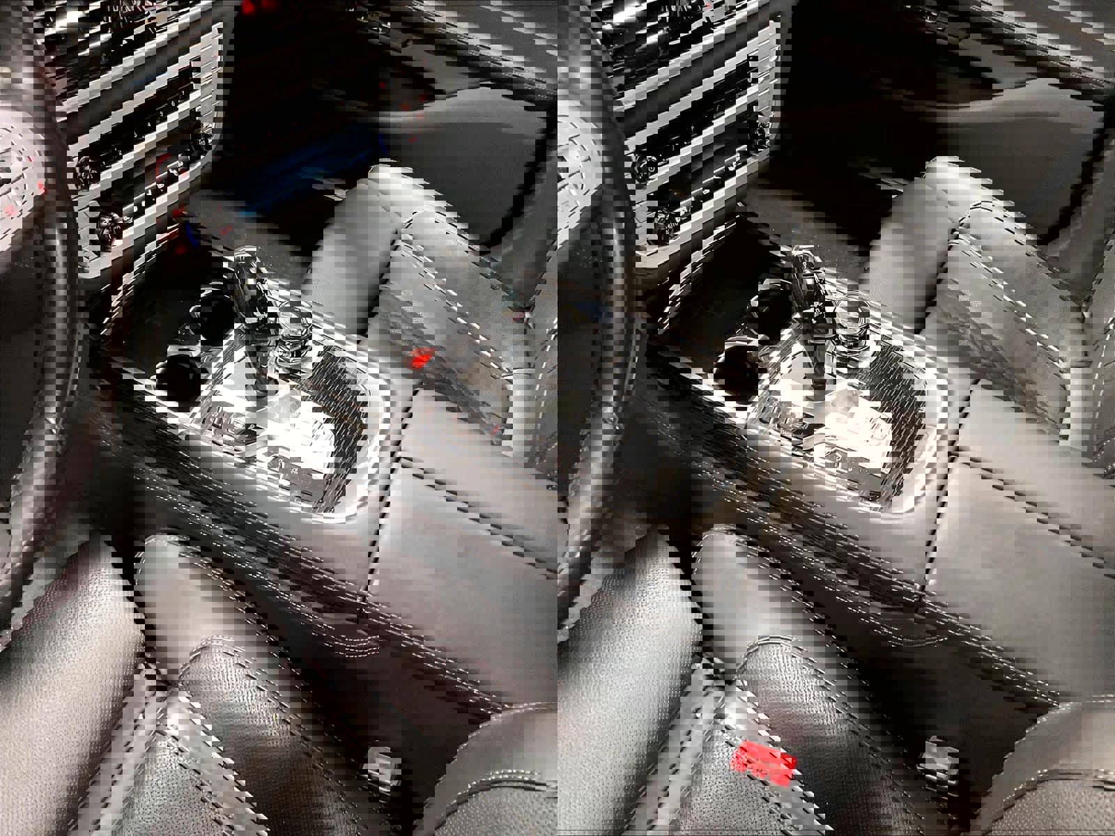 Used 2022 BMW 750i xDrive w/ Autobahn Package image 20