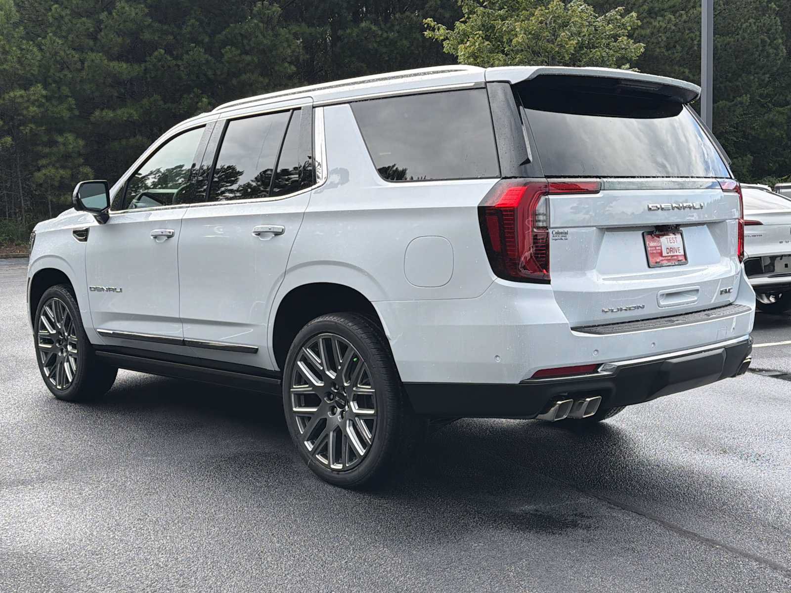 New 2026 GMC Yukon Denali Ultimate AWD/4WD image 25