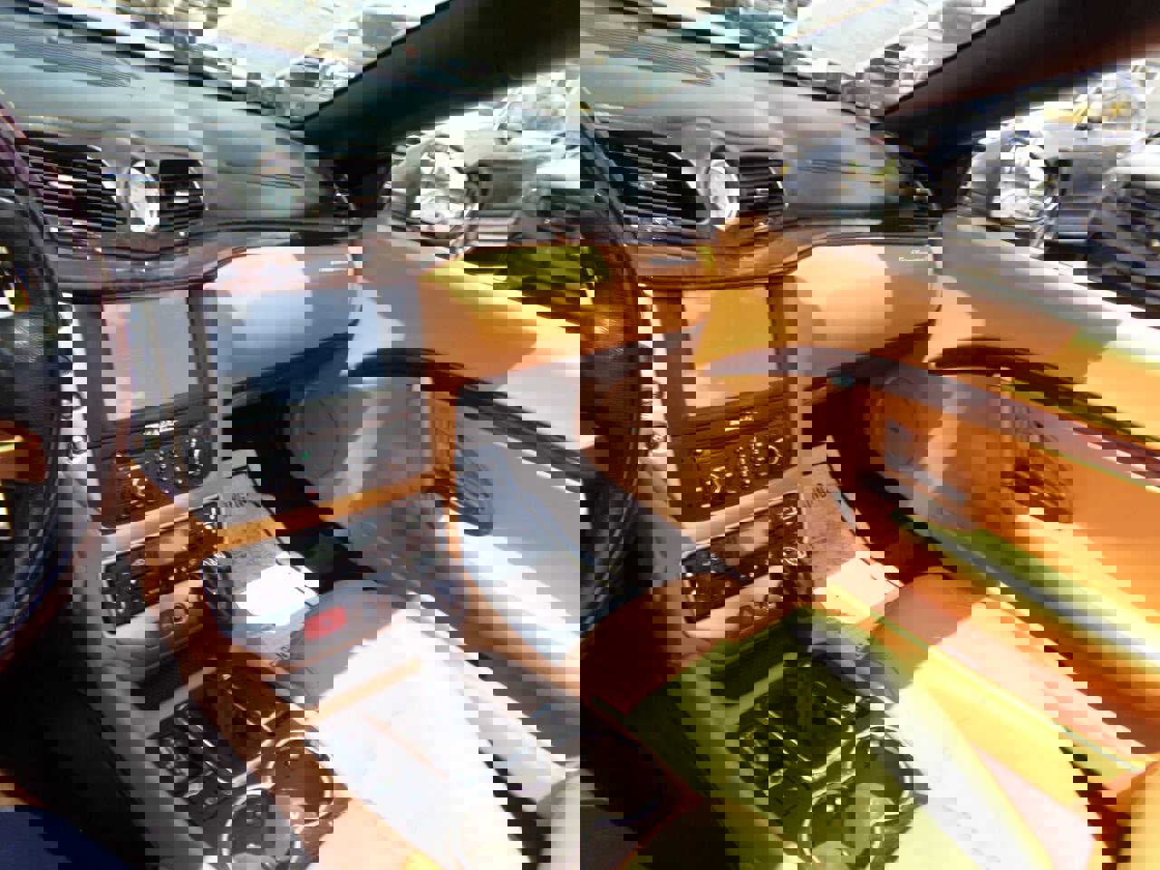 Used 2015 Maserati GranTurismo Base 2dr Convertible image 87