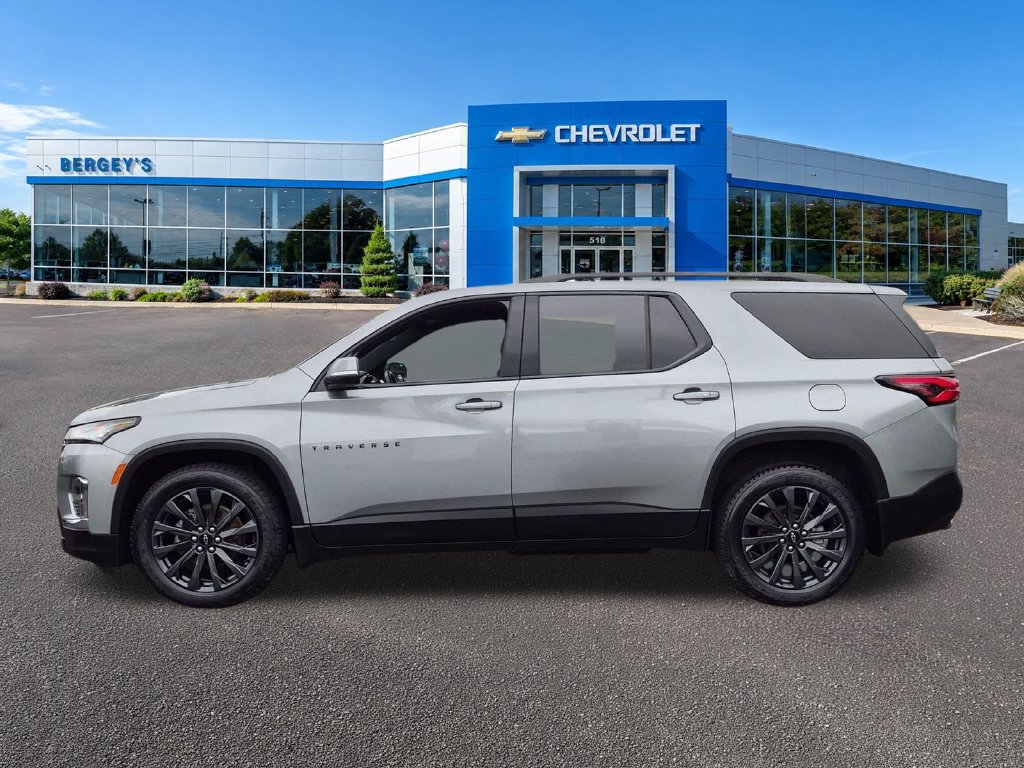 Certified 2023 Chevrolet Traverse RS w/ LPO, Floor Liner Package AWD/4WD image 10