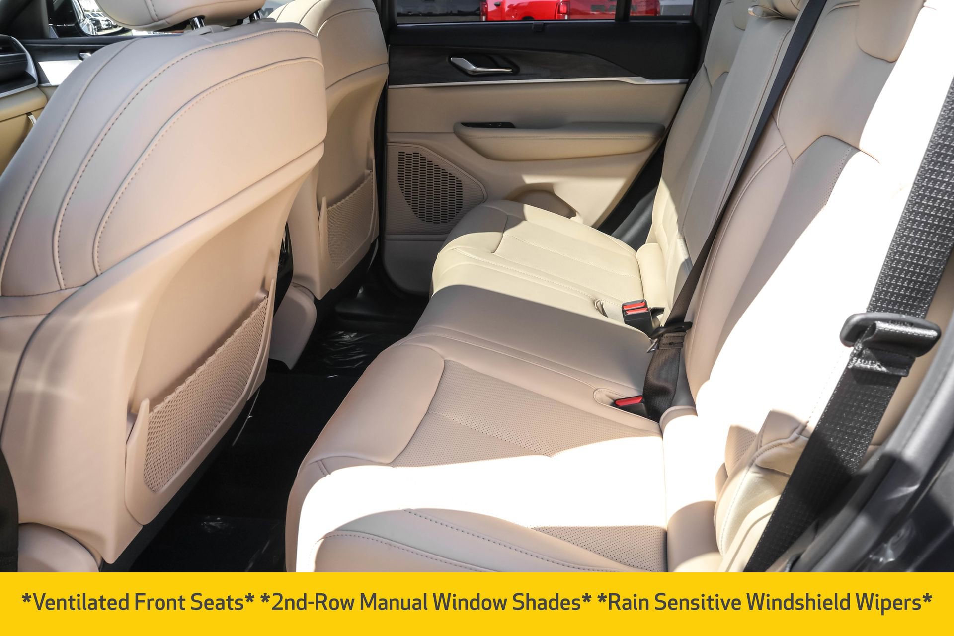 New 2025 Jeep Grand Cherokee Limited w/ Luxury Tech Group II image 10