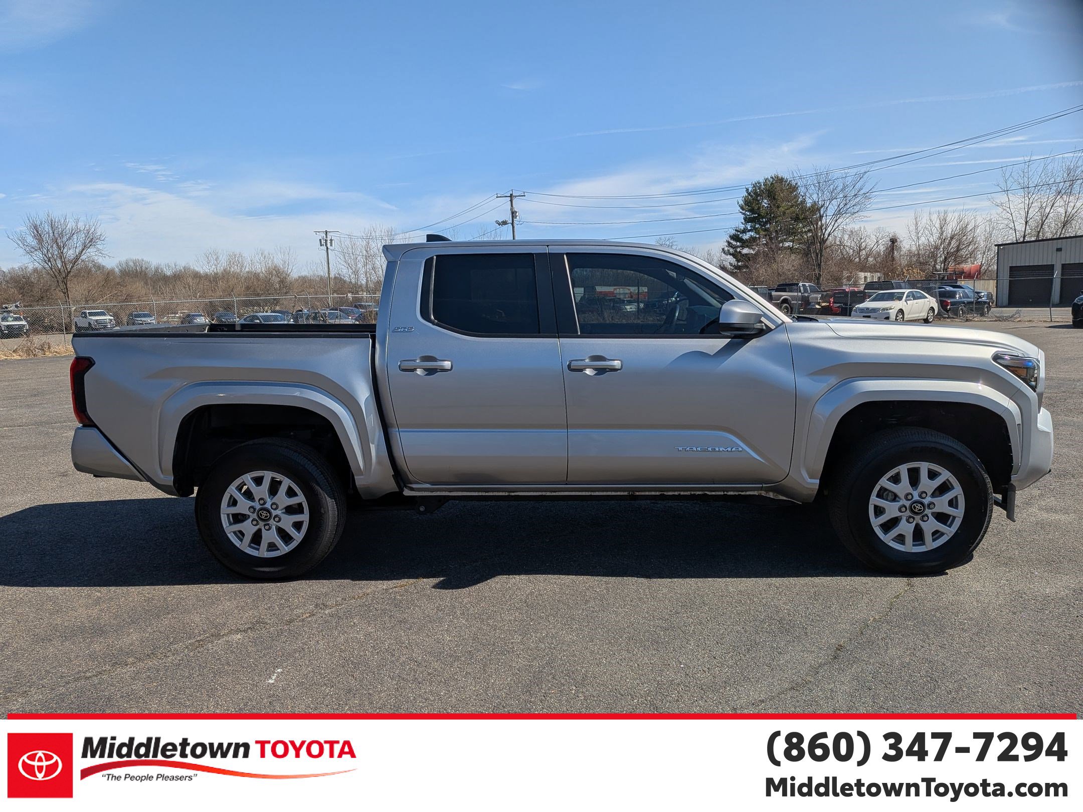 Certified 2024 Toyota Tacoma SR5 AWD/4WD image 2