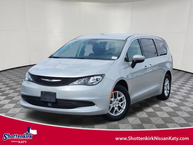 Used 2024 Chrysler Pacifica Touring-L