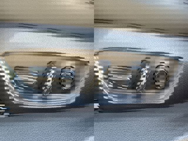 New 2026 Toyota Prius Plug-In Hybrid image 27